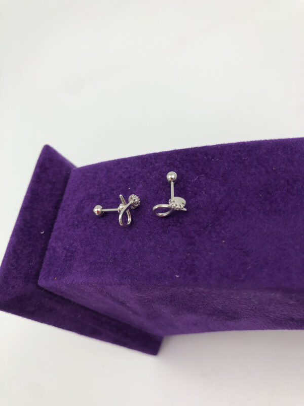 Fiyonk Çiçek Gümüş Piercing